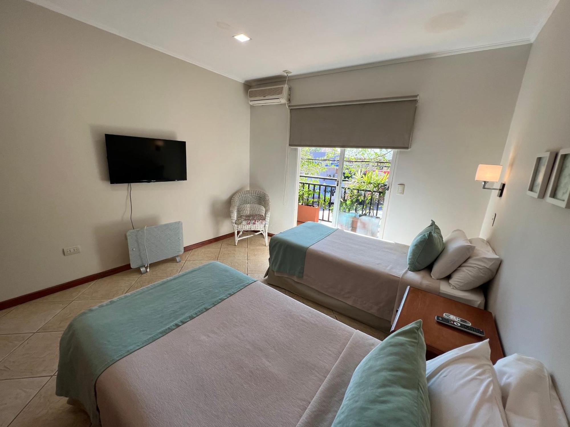 Flora Apartments Puerto Iguazu Ngoại thất bức ảnh