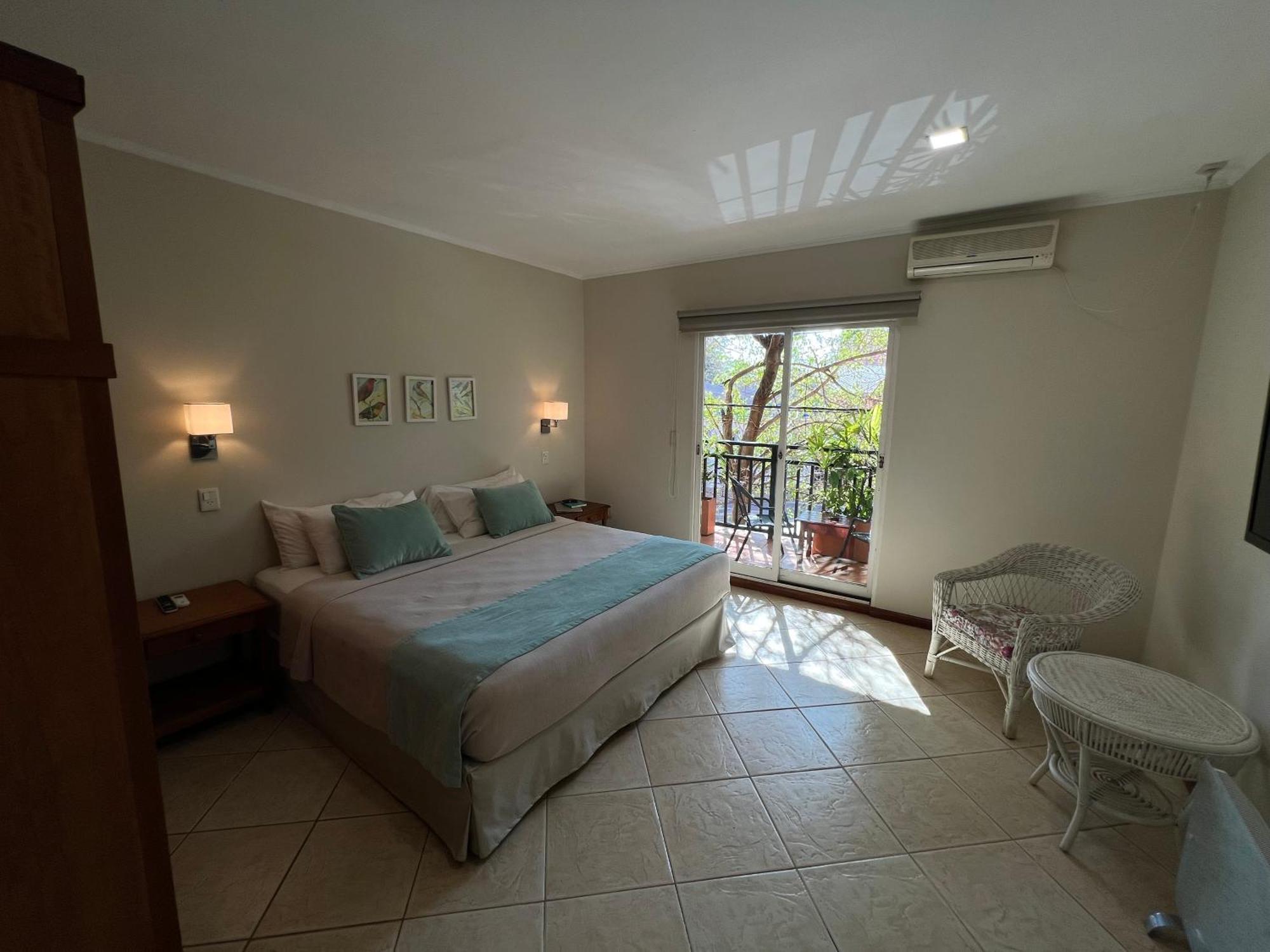 Flora Apartments Puerto Iguazu Ngoại thất bức ảnh