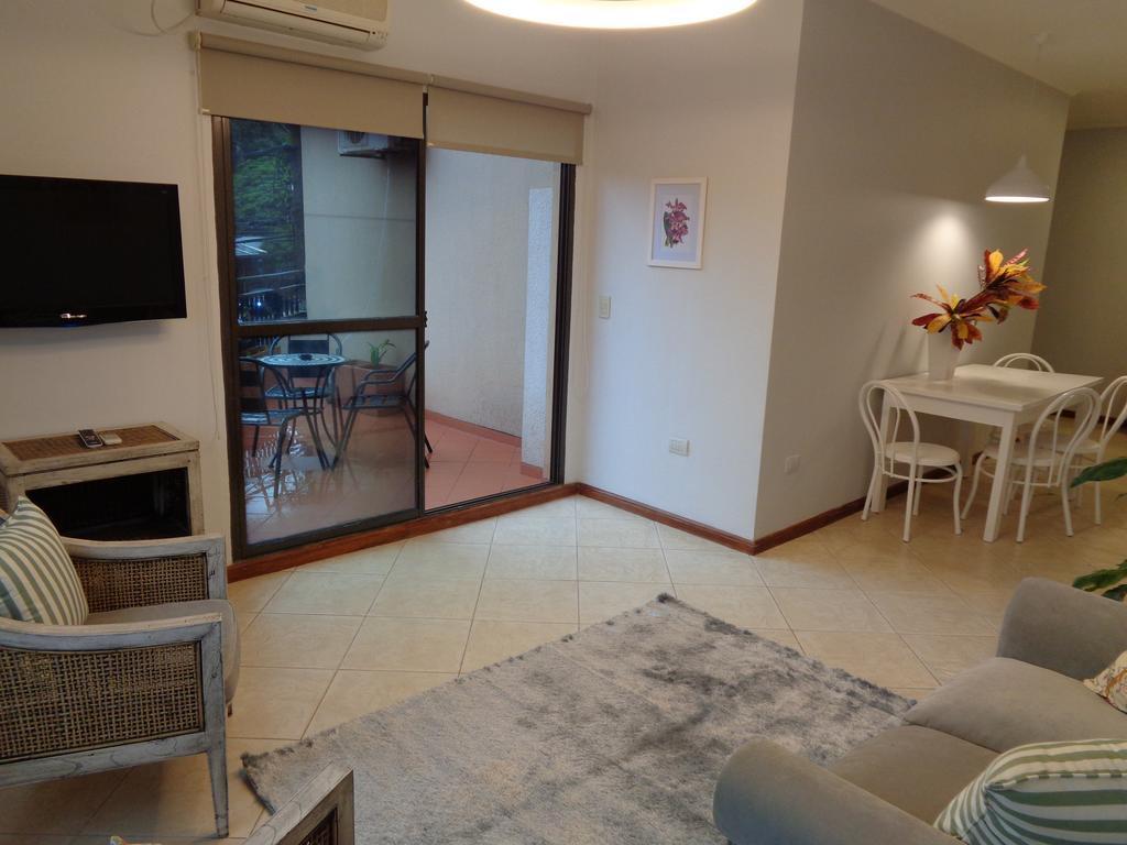 Flora Apartments Puerto Iguazu Ngoại thất bức ảnh