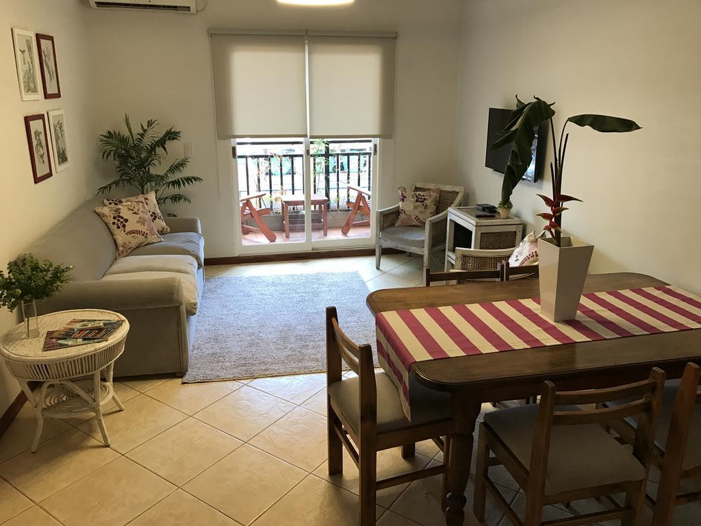 Flora Apartments Puerto Iguazu Ngoại thất bức ảnh